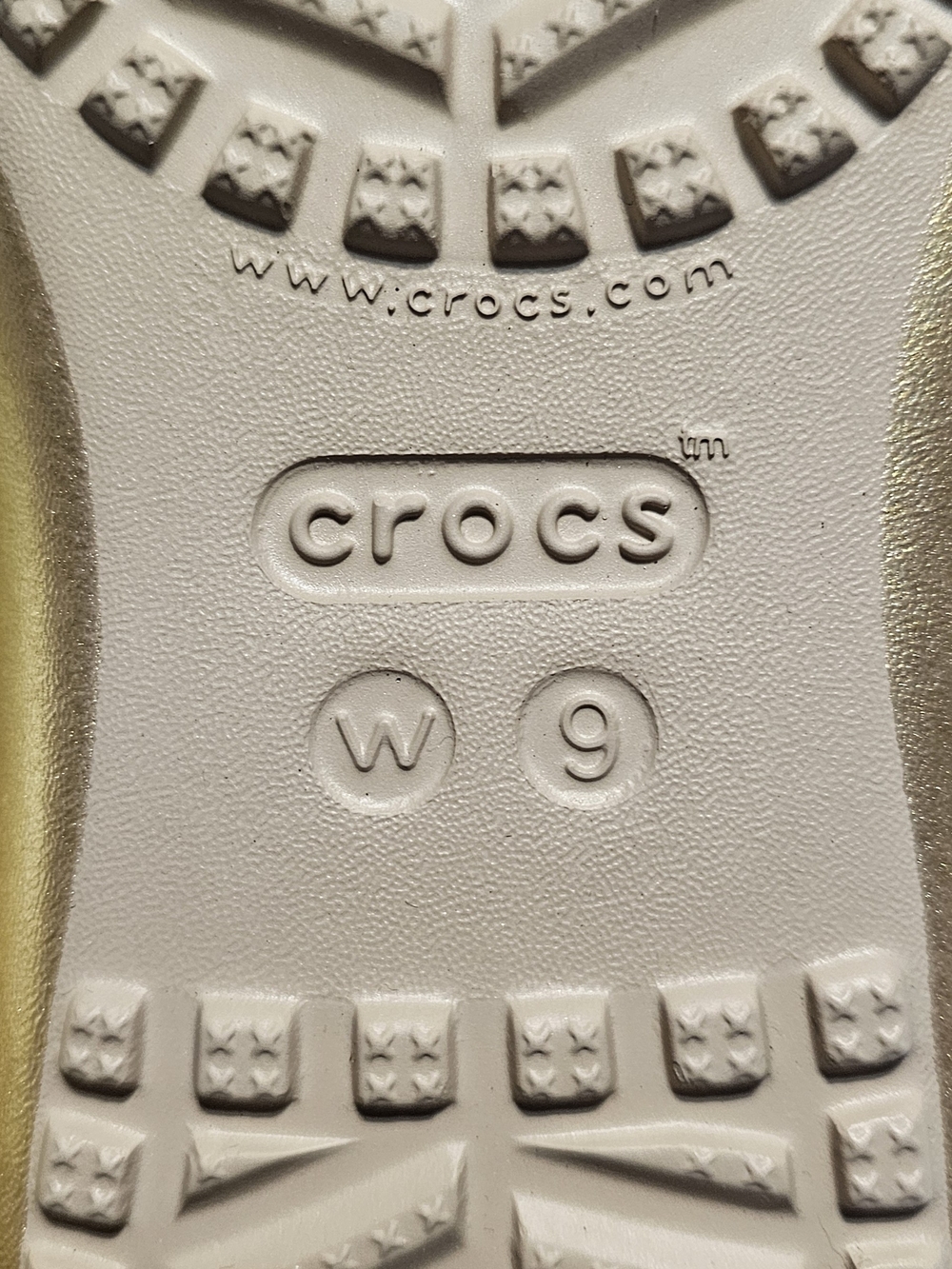 NWOB Crocs Women's Size 9 Slip-On Clog — Gold Color